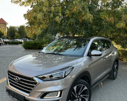 Хендай Туксон, объемом двигателя 2 л и пробегом 87 тыс. км за 25200 $, фото 2 на Automoto.ua
