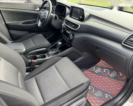 Хендай Туксон, объемом двигателя 2 л и пробегом 102 тыс. км за 16900 $, фото 28 на Automoto.ua