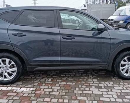 Хендай Туксон, объемом двигателя 2 л и пробегом 56 тыс. км за 18000 $, фото 9 на Automoto.ua