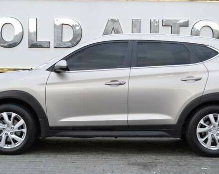 Хендай Туксон, объемом двигателя 1.6 л и пробегом 118 тыс. км за 18700 $, фото 6 на Automoto.ua