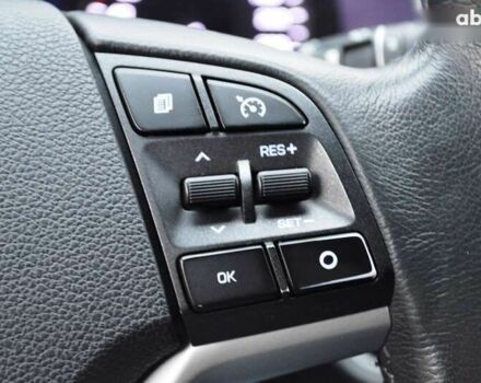 Хендай Туксон, объемом двигателя 1.6 л и пробегом 118 тыс. км за 18700 $, фото 26 на Automoto.ua