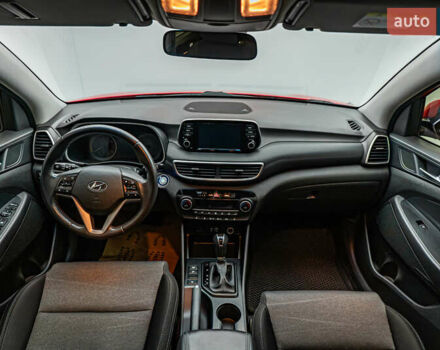 Хендай Туксон, объемом двигателя 2 л и пробегом 95 тыс. км за 21697 $, фото 9 на Automoto.ua