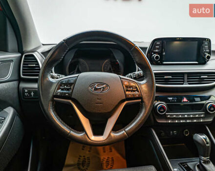 Хендай Туксон, объемом двигателя 2 л и пробегом 95 тыс. км за 21697 $, фото 11 на Automoto.ua