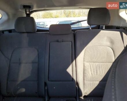 Хендай Туксон, об'ємом двигуна 2 л та пробігом 76 тис. км за 2700 $, фото 9 на Automoto.ua
