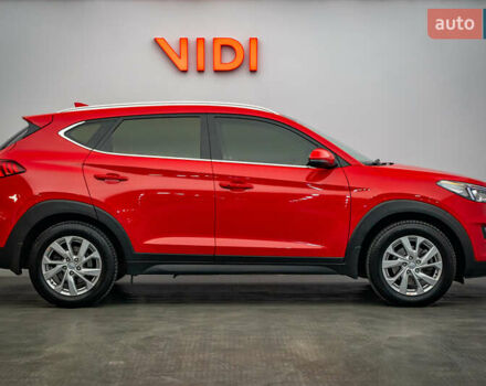 Хендай Туксон, объемом двигателя 2 л и пробегом 95 тыс. км за 21697 $, фото 3 на Automoto.ua