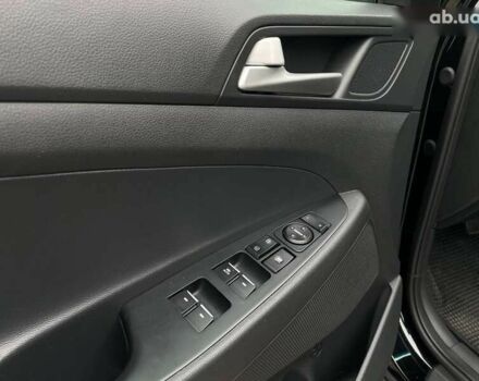 Хендай Туксон, объемом двигателя 2.4 л и пробегом 137 тыс. км за 21990 $, фото 17 на Automoto.ua