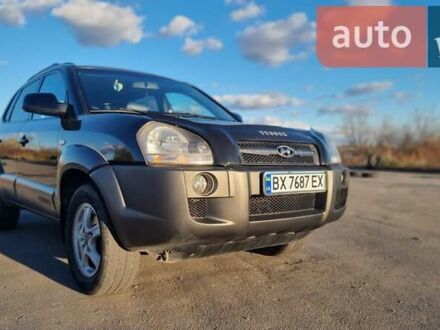 Хендай Туксон 2004 в Хмельницком на Automoto.ua Хендай Туксон, объемом двигателя 1.98 л и пробегом 234 тыс. км за 6400 $, фото 1 на Automoto.ua