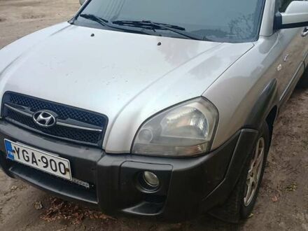 Хендай Туксон, объемом двигателя 2 л и пробегом 267 тыс. км за 5600 $, фото 1 на Automoto.ua