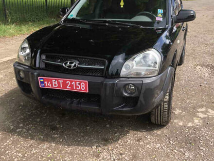 Хендай Туксон 2005 в Самборе на Automoto.ua Хендай Туксон, объемом двигателя 1.98 л и пробегом 187 тыс. км за 7700 $, фото 1 на Automoto.ua