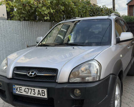 Хендай Туксон, об'ємом двигуна 2 л та пробігом 208 тис. км за 6700 $, фото 1 на Automoto.ua