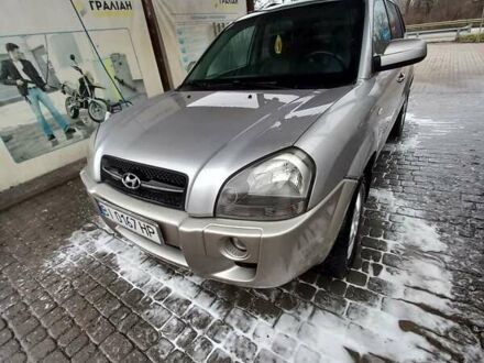 Хендай Туксон 2006 в Полтаве на Automoto.ua Хендай Туксон, объемом двигателя 2 л и пробегом 185 тыс. км за 8200 $, фото 1 на Automoto.ua