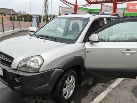 Хендай Туксон 2006 в Виннице на Automoto.ua Хендай Туксон, объемом двигателя 1.99 л и пробегом 95 тыс. км за 8900 $, фото 1 на Automoto.ua