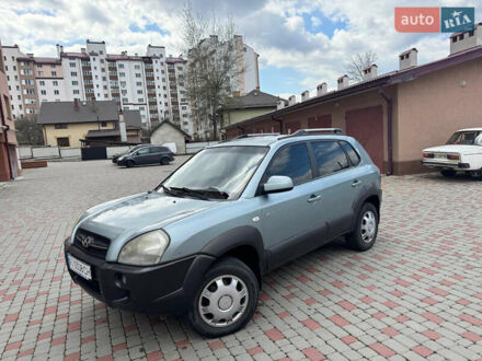 Хендай Туксон 2006 в Ивано-Франковске на Automoto.ua Хендай Туксон, объемом двигателя 2 л и пробегом 259 тыс. км за 5950 $, фото 1 на Automoto.ua