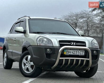 Хендай Туксон, объемом двигателя 0 л и пробегом 200 тыс. км за 7700 $, фото 1 на Automoto.ua