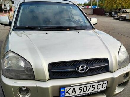 Хендай Туксон 2007 в Киеве на Automoto.ua Хендай Туксон, объемом двигателя 1.98 л и пробегом 158 тыс. км за 8000 $, фото 1 на Automoto.ua