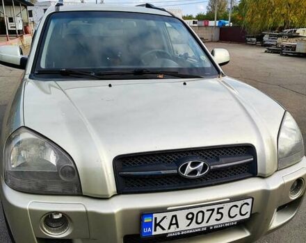 Хендай Туксон, объемом двигателя 1.98 л и пробегом 158 тыс. км за 8000 $, фото 1 на Automoto.ua