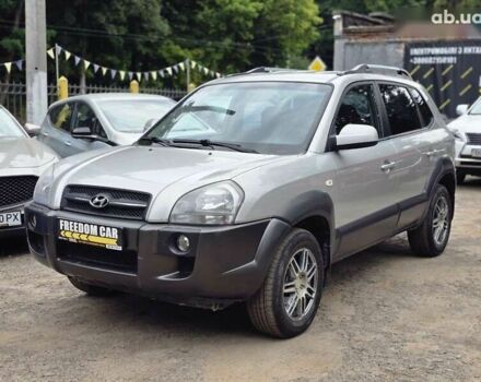 Хендай Туксон, объемом двигателя 2 л и пробегом 250 тыс. км за 6900 $, фото 1 на Automoto.ua