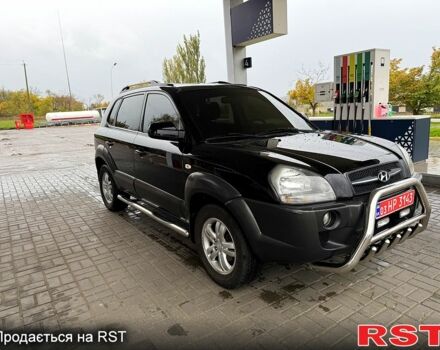 Хендай Туксон 2008 у Вознесенске на Automoto.ua Хендай Туксон, об'ємом двигуна 2 л та пробігом 257 тис. км за 7800 $, фото 1 на Automoto.ua