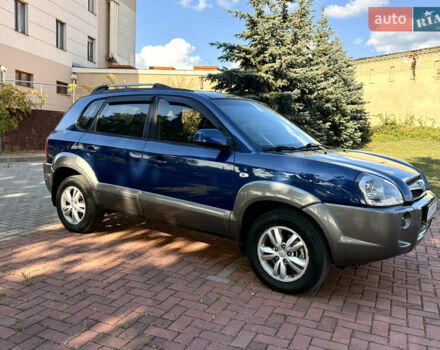 Хендай Туксон, объемом двигателя 2 л и пробегом 168 тыс. км за 7500 $, фото 1 на Automoto.ua