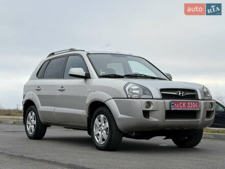 Хендай Туксон, об'ємом двигуна 1.98 л та пробігом 168 тис. км за 8899 $, фото 1 на Automoto.ua