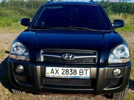 Хендай Туксон 2008 в Новой Водолаге на Automoto.ua Хендай Туксон, объемом двигателя 2 л и пробегом 212 тыс. км за 8999 $, фото 1 на Automoto.ua
