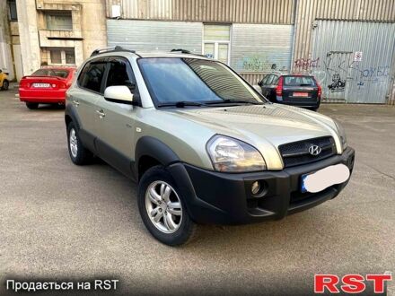 Хендай Туксон, объемом двигателя 2 л и пробегом 226 тыс. км за 7950 $, фото 1 на Automoto.ua