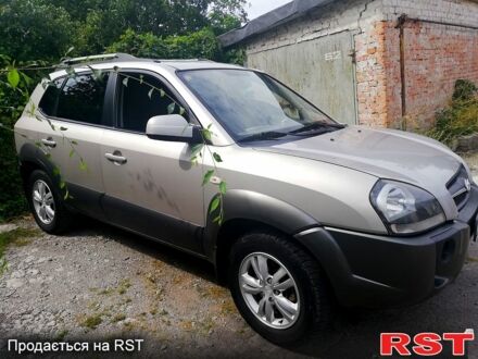 Хендай Туксон 2009 в Краматорске на Automoto.ua Хендай Туксон, объемом двигателя 2 л и пробегом 204 тыс. км за 8000 $, фото 1 на Automoto.ua