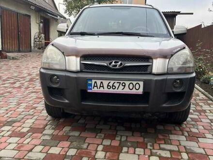Хендай Туксон, объемом двигателя 2.7 л и пробегом 219 тыс. км за 8200 $, фото 1 на Automoto.ua