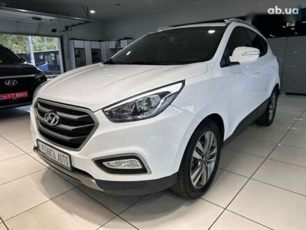 Хендай Туксон, объемом двигателя 2 л и пробегом 161 тыс. км за 15500 $, фото 1 на Automoto.ua