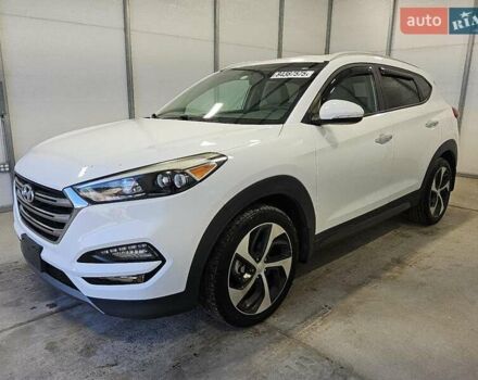 Хендай Туксон 2016 в Черновцах на Automoto.ua Хендай Туксон, объемом двигателя 1.59 л и пробегом 139 тыс. км за 2600 $, фото 1 на Automoto.ua