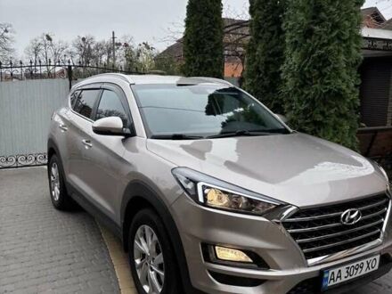 Хендай Туксон 2019 в Киеве на Automoto.ua Хендай Туксон, объемом двигателя 2 л и пробегом 104 тыс. км за 21500 $, фото 1 на Automoto.ua