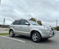 Сірий Хендай Туксон, об'ємом двигуна 2 л та пробігом 311 тис. км за 6000 $, фото 3 на Automoto.ua