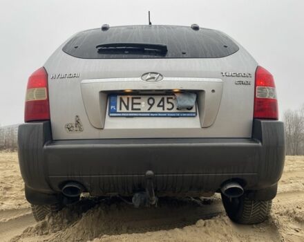 Серый Хендай Туксон, объемом двигателя 2 л и пробегом 267 тыс. км за 4300 $, фото 4 на Automoto.ua