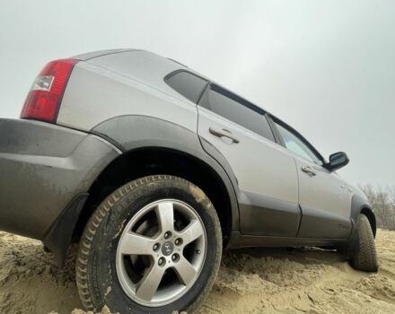 Серый Хендай Туксон, объемом двигателя 2 л и пробегом 267 тыс. км за 4300 $, фото 8 на Automoto.ua