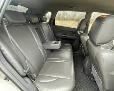 Серый Хендай Туксон, объемом двигателя 2 л и пробегом 267 тыс. км за 4300 $, фото 14 на Automoto.ua