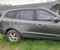Серый Хендай Туксон, объемом двигателя 2.2 л и пробегом 250 тыс. км за 2500 $, фото 1 на Automoto.ua