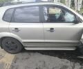 Хендай Туксон 2007 в Днепре (Днепропетровске) на Automoto.ua Серый Хендай Туксон, объемом двигателя 0 л и пробегом 200 тыс. км за 2020 $, фото 6 на Automoto.ua