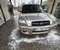 Серый Хендай Туксон, объемом двигателя 2 л и пробегом 240 тыс. км за 8200 $, фото 8 на Automoto.ua
