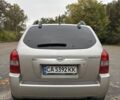 Сірий Хендай Туксон, об'ємом двигуна 2 л та пробігом 137 тис. км за 8700 $, фото 4 на Automoto.ua