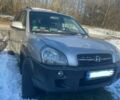 Хендай Туксон 2007 у Доброполье на Automoto.ua Сірий Хендай Туксон, об'ємом двигуна 2 л та пробігом 208 тис. км за 8300 $, фото 4 на Automoto.ua
