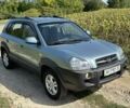 Сірий Хендай Туксон, об'ємом двигуна 2 л та пробігом 160 тис. км за 9200 $, фото 2 на Automoto.ua