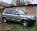 Серый Хендай Туксон, объемом двигателя 2 л и пробегом 78 тыс. км за 11600 $, фото 2 на Automoto.ua