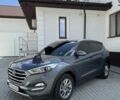 Сірий Хендай Туксон, об'ємом двигуна 2 л та пробігом 195 тис. км за 16999 $, фото 1 на Automoto.ua