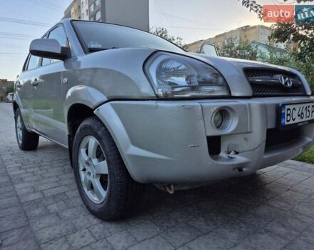 Хендай Туксон 2004 в Львове на Automoto.ua Серый Хендай Туксон, объемом двигателя 1.98 л и пробегом 230 тыс. км за 4900 $, фото 3 на Automoto.ua