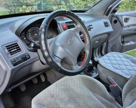 Хендай Туксон 2004 в Львове на Automoto.ua Серый Хендай Туксон, объемом двигателя 1.98 л и пробегом 230 тыс. км за 4900 $, фото 7 на Automoto.ua