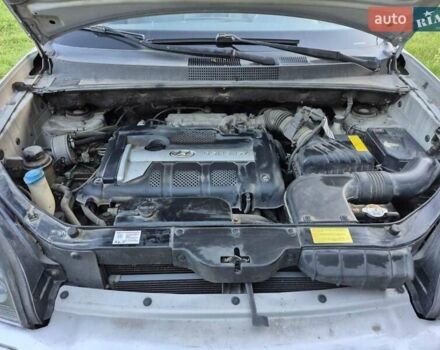 Хендай Туксон 2004 в Львове на Automoto.ua Серый Хендай Туксон, объемом двигателя 1.98 л и пробегом 230 тыс. км за 4900 $, фото 4 на Automoto.ua