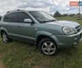 Сірий Хендай Туксон, об'ємом двигуна 2 л та пробігом 240 тис. км за 8100 $, фото 1 на Automoto.ua