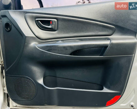 Серый Хендай Туксон, объемом двигателя 2 л и пробегом 182 тыс. км за 7200 $, фото 20 на Automoto.ua