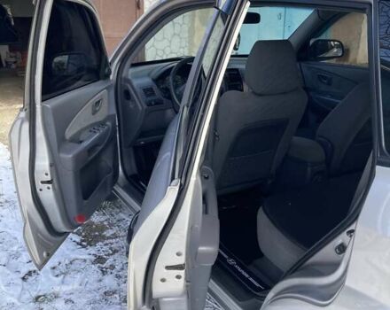 Сірий Хендай Туксон, об'ємом двигуна 1.98 л та пробігом 250 тис. км за 7900 $, фото 26 на Automoto.ua