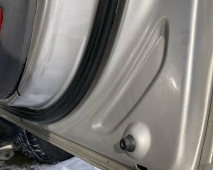 Сірий Хендай Туксон, об'ємом двигуна 1.98 л та пробігом 250 тис. км за 7900 $, фото 14 на Automoto.ua